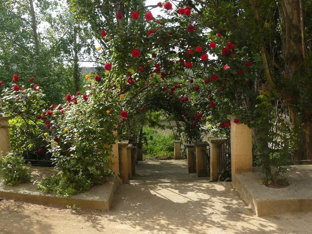 Casa Rural Torre De Campos Ainzon ภายนอก รูปภาพ